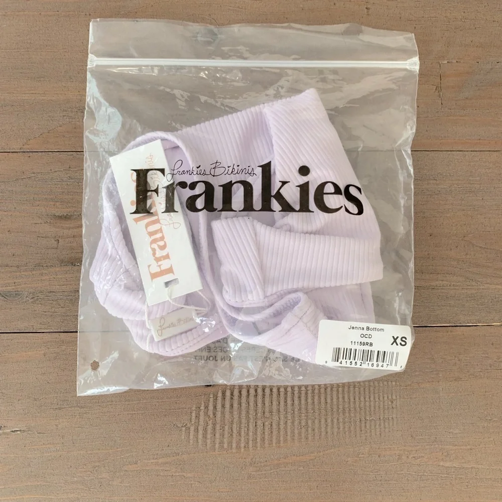 Frankies Bikinis Jenna ribbed bikini bottom lilac NWT